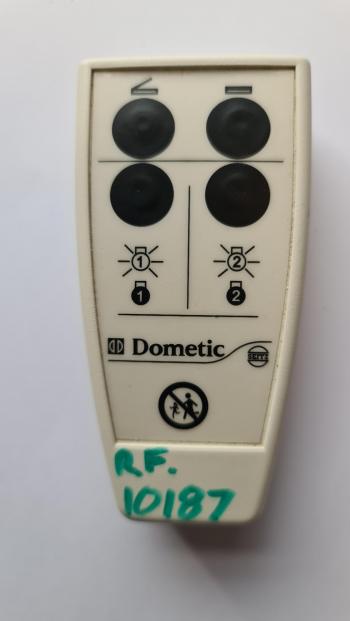 Dometic  KT1335 4 customers remote control for repair