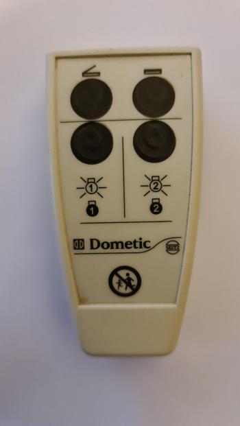 Dometic  customers remote control for repair
