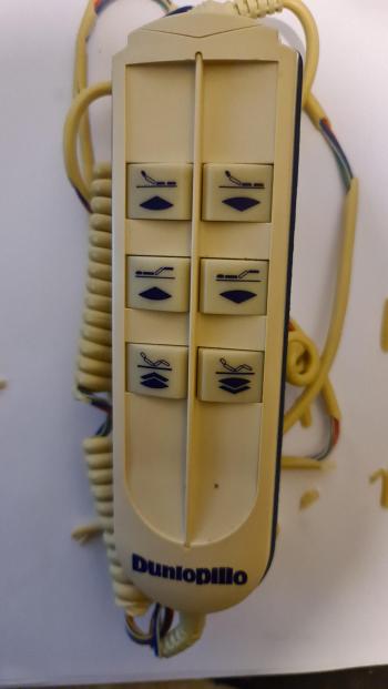 Dunlopillo  customers remote control for repair