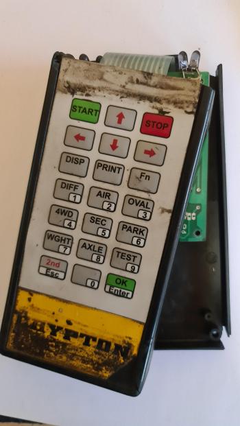 Crypton 700 series customers remote control for repair