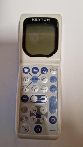 Keyton  customers remote control for repair