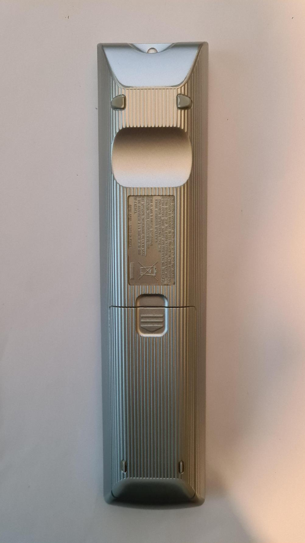 SONY RM-ED008  Remote Control - Back Image