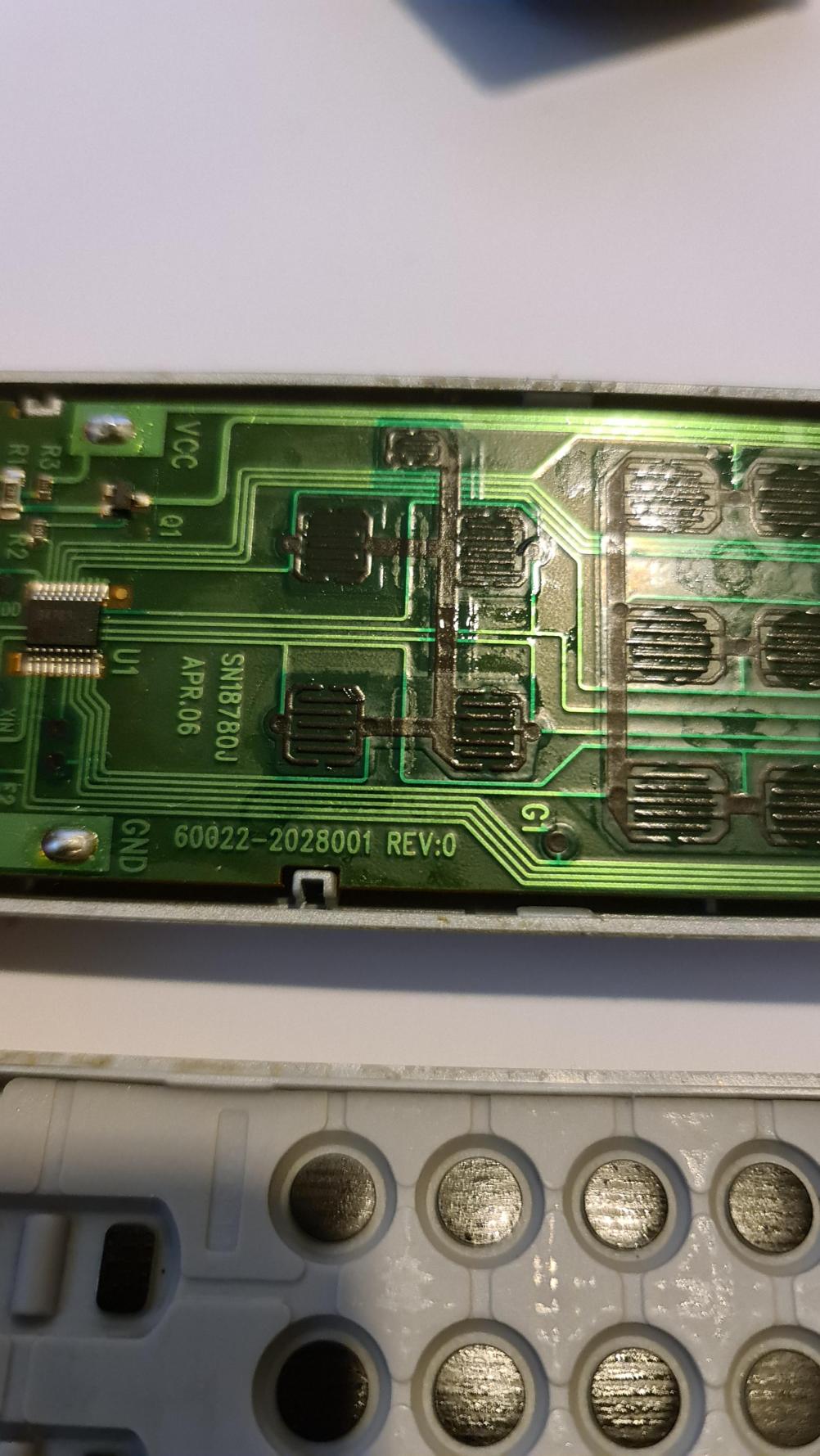 SONY RM-ED008  Remote Control - Inside Image