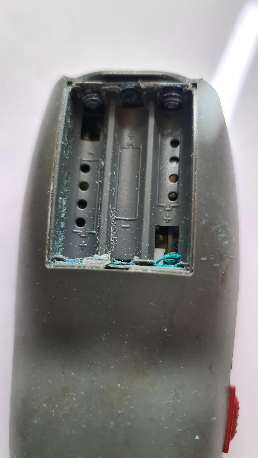 TRUMA M2 Remote Control - Inside Image