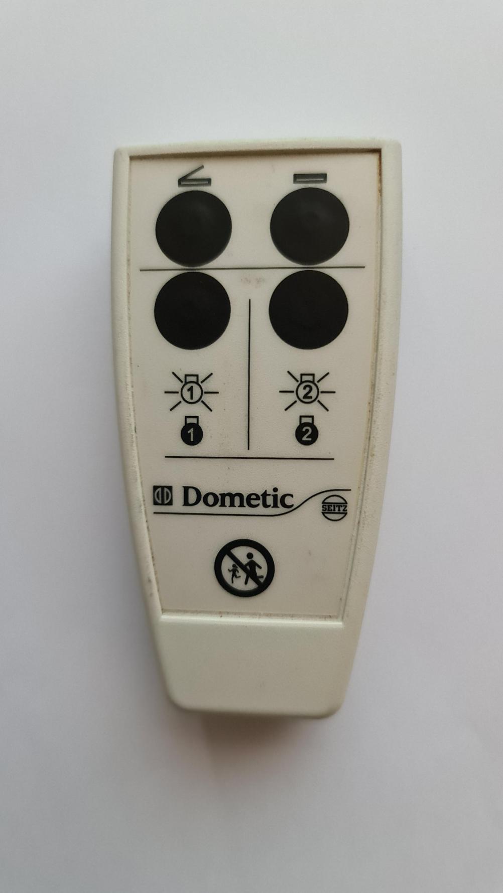 Dometic  Remote Control - Front Image
