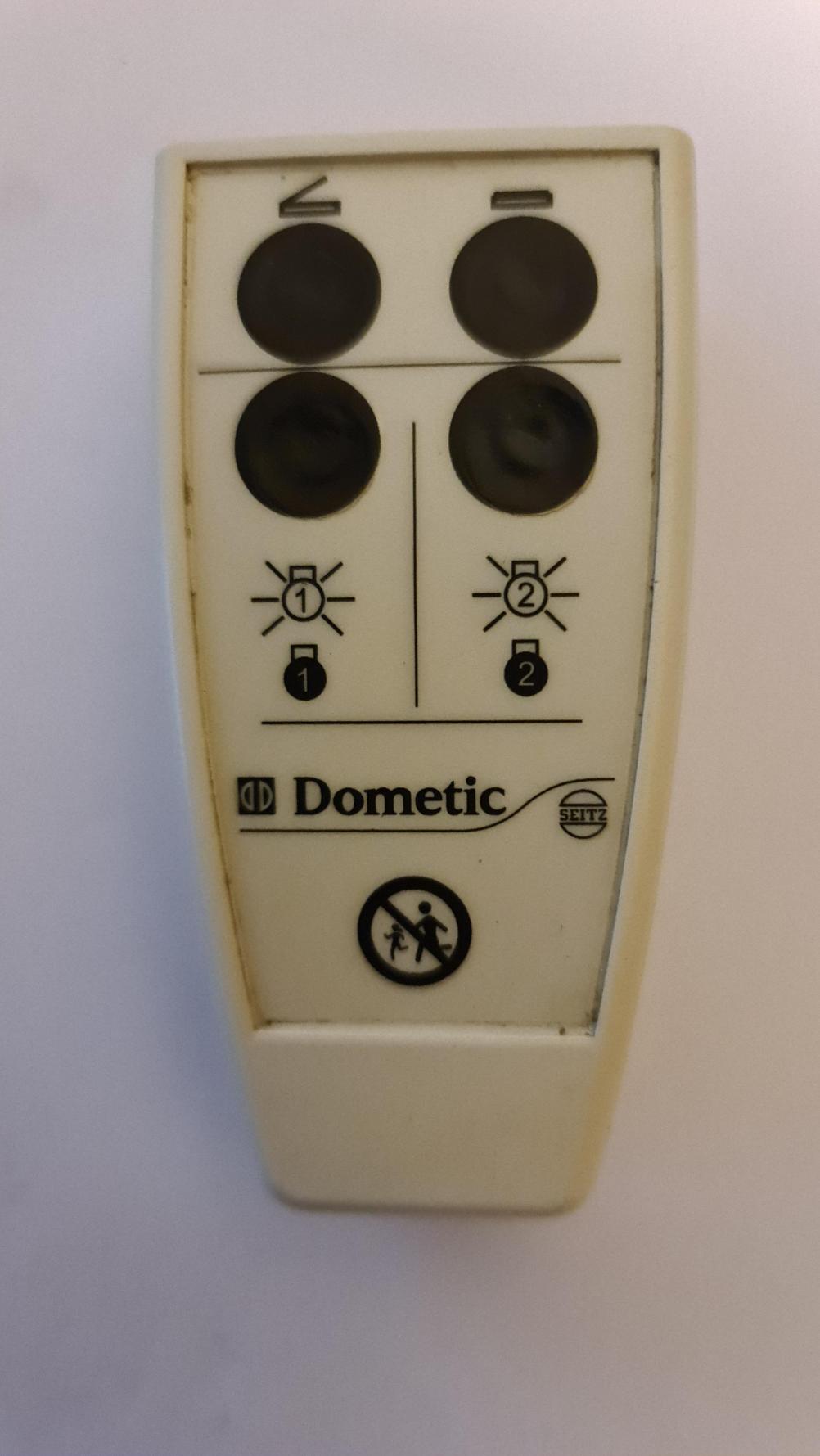 Domestic Heki 4plus Skylight Remote Control - Front Image