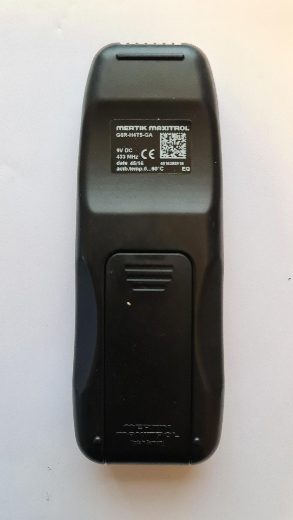Mertik maxitrol Remote Control - Back Image