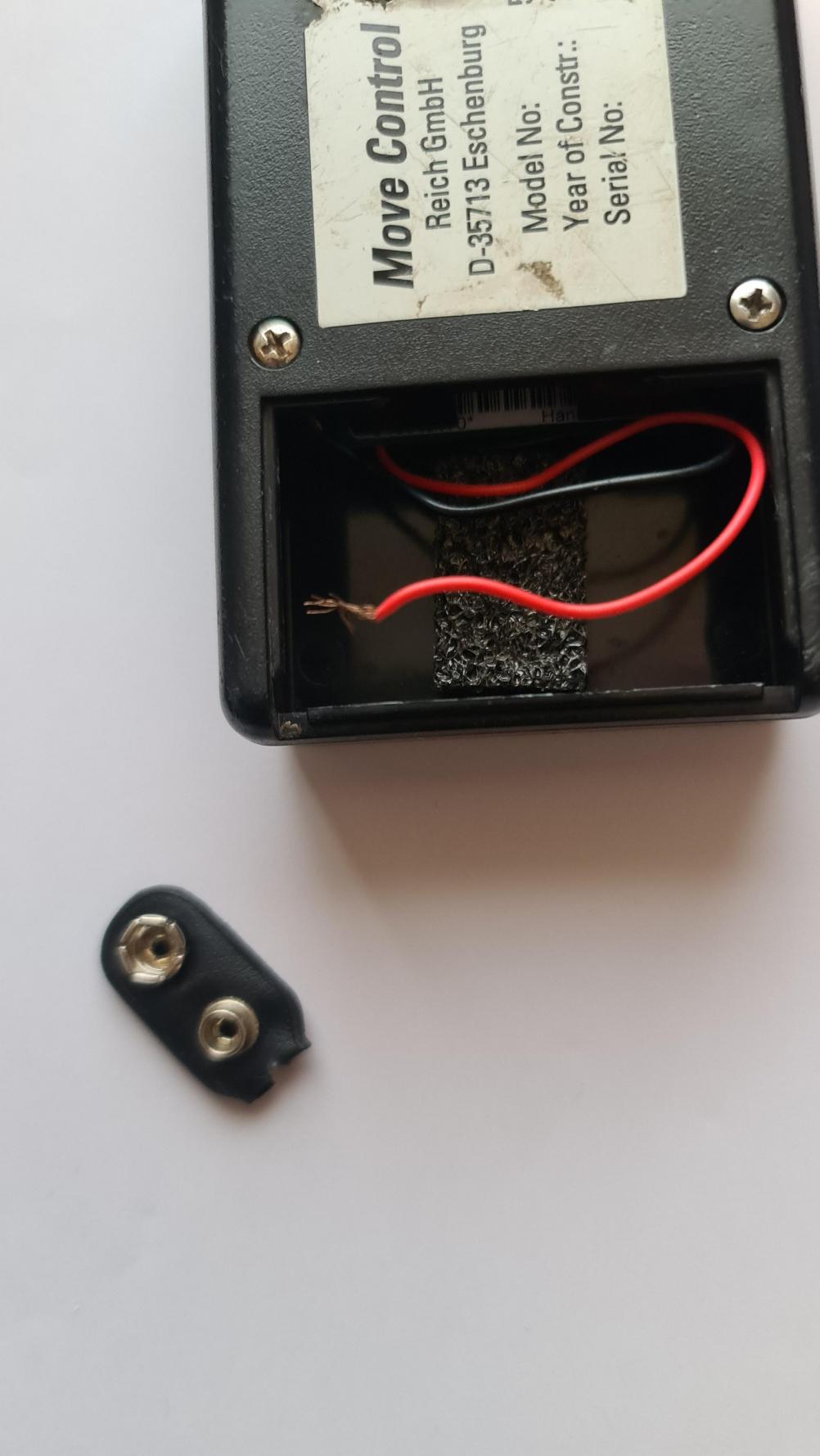 Reich 527-0521 Remote Control - Inside Image