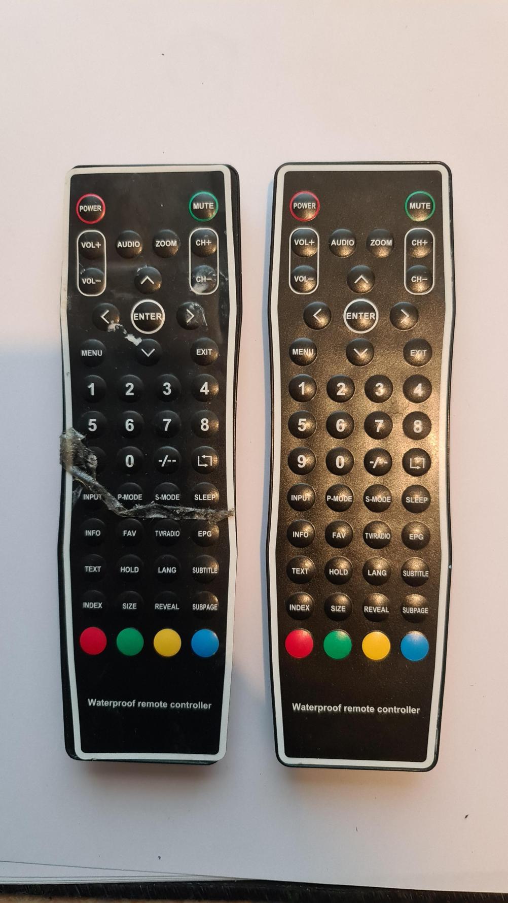 Iglu Waterproof Mirror TV Remote Control - Front Image