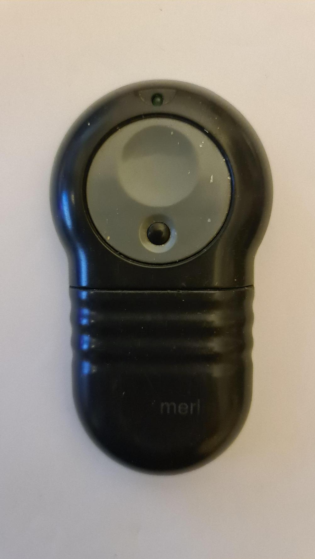 Merlin  Remote Control - Front Image