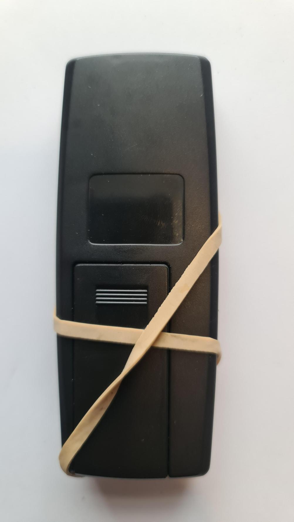 Valour 846 Classica Remote Control - Back Image
