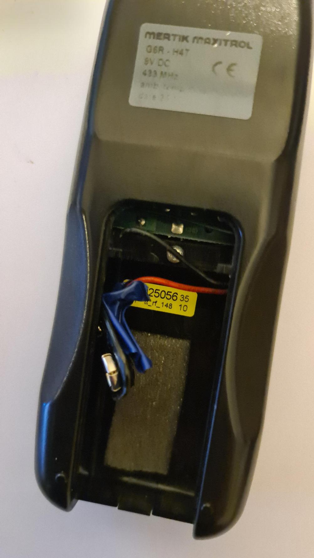 Mertik Maxitrol  Remote Control - Inside Image