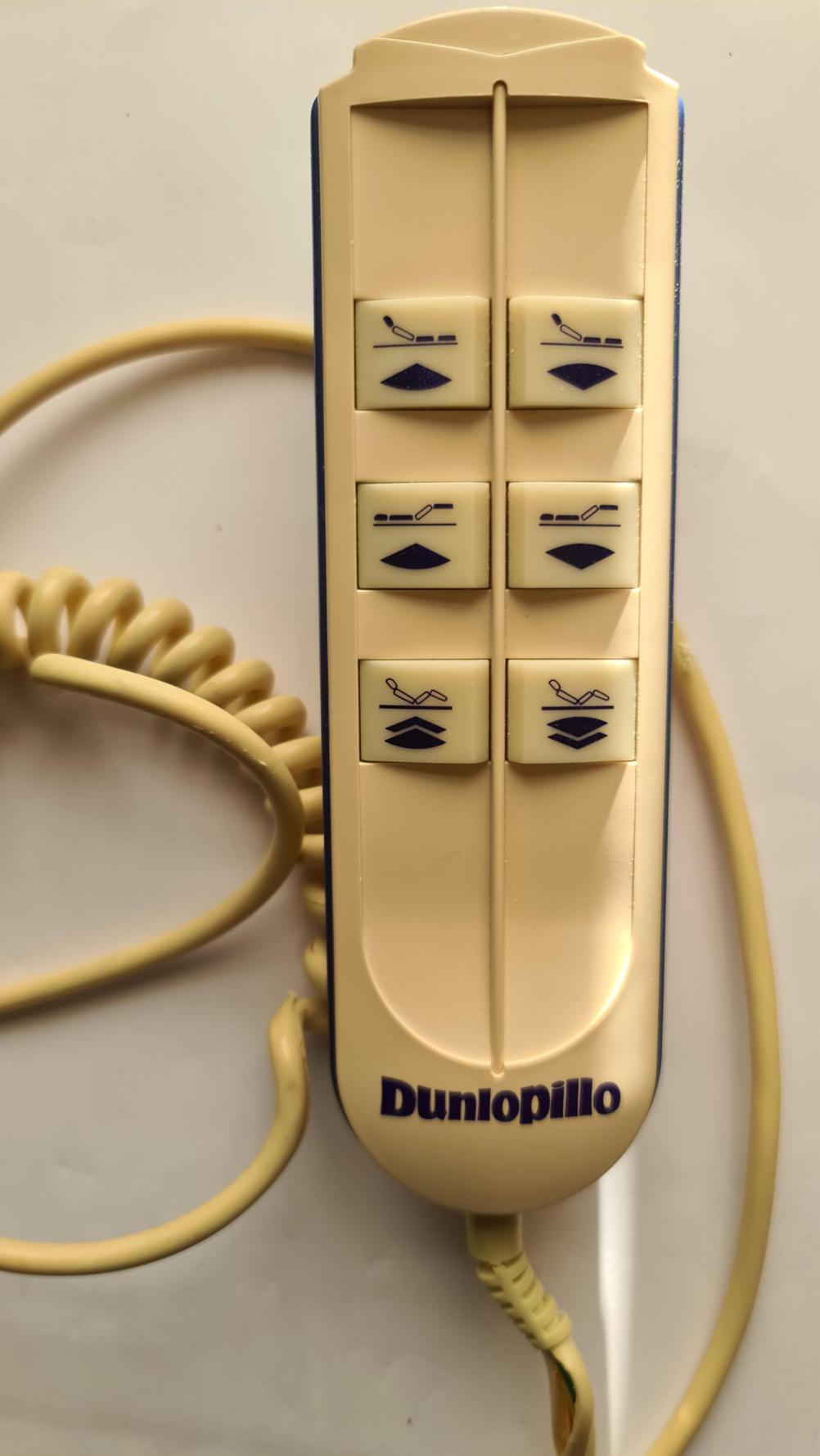 Dunlopillow  Remote Control - Front Image