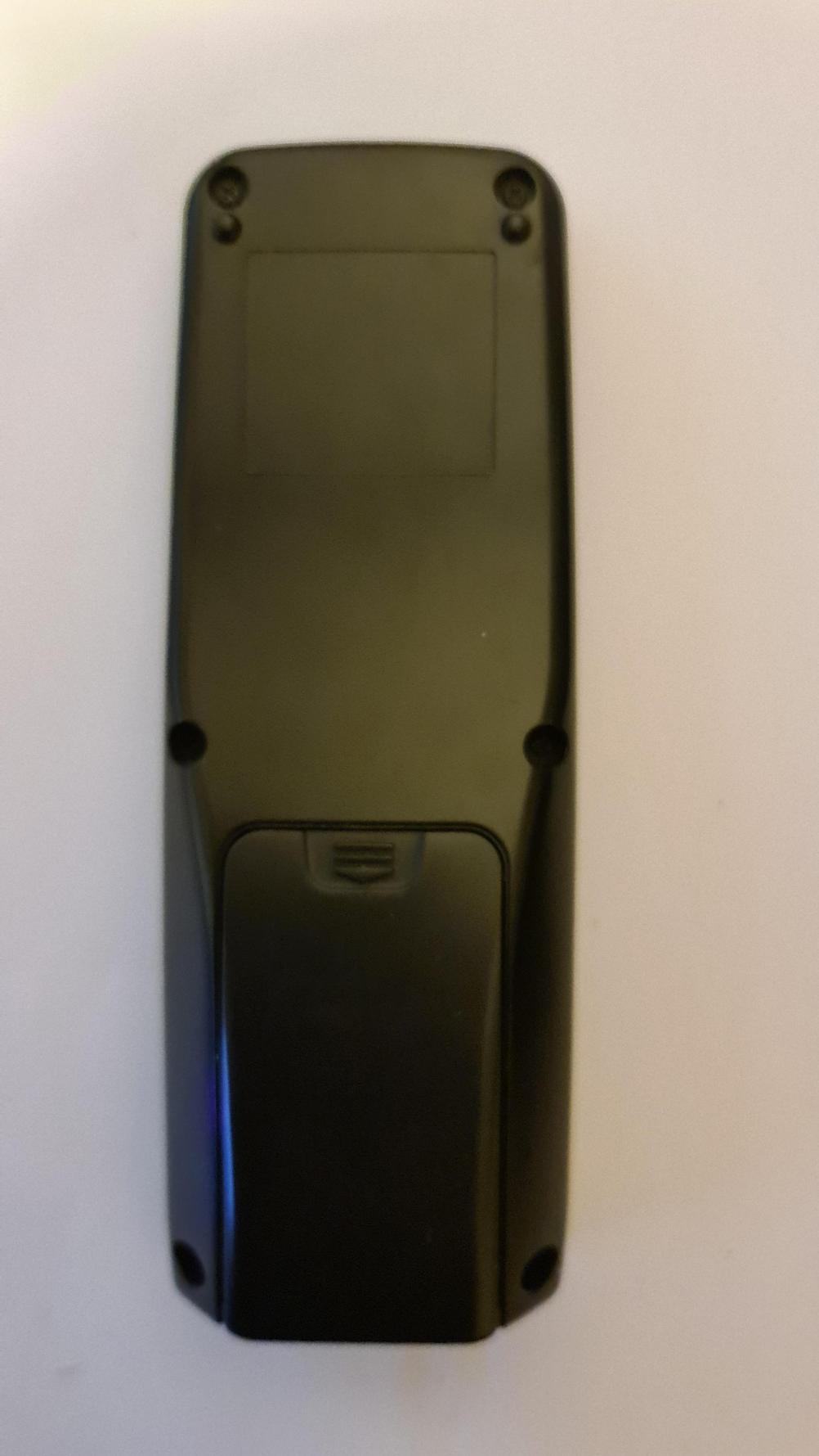 Yamaha VF337300 Remote Control - Back Image