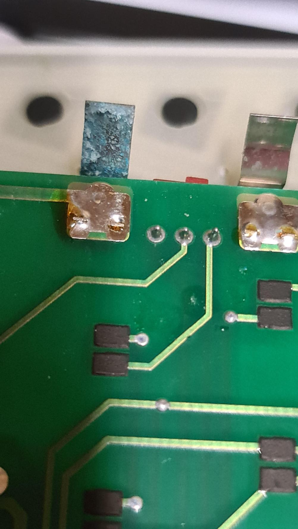 Visa Electronics IIR 140 Remote Control - Inside Image