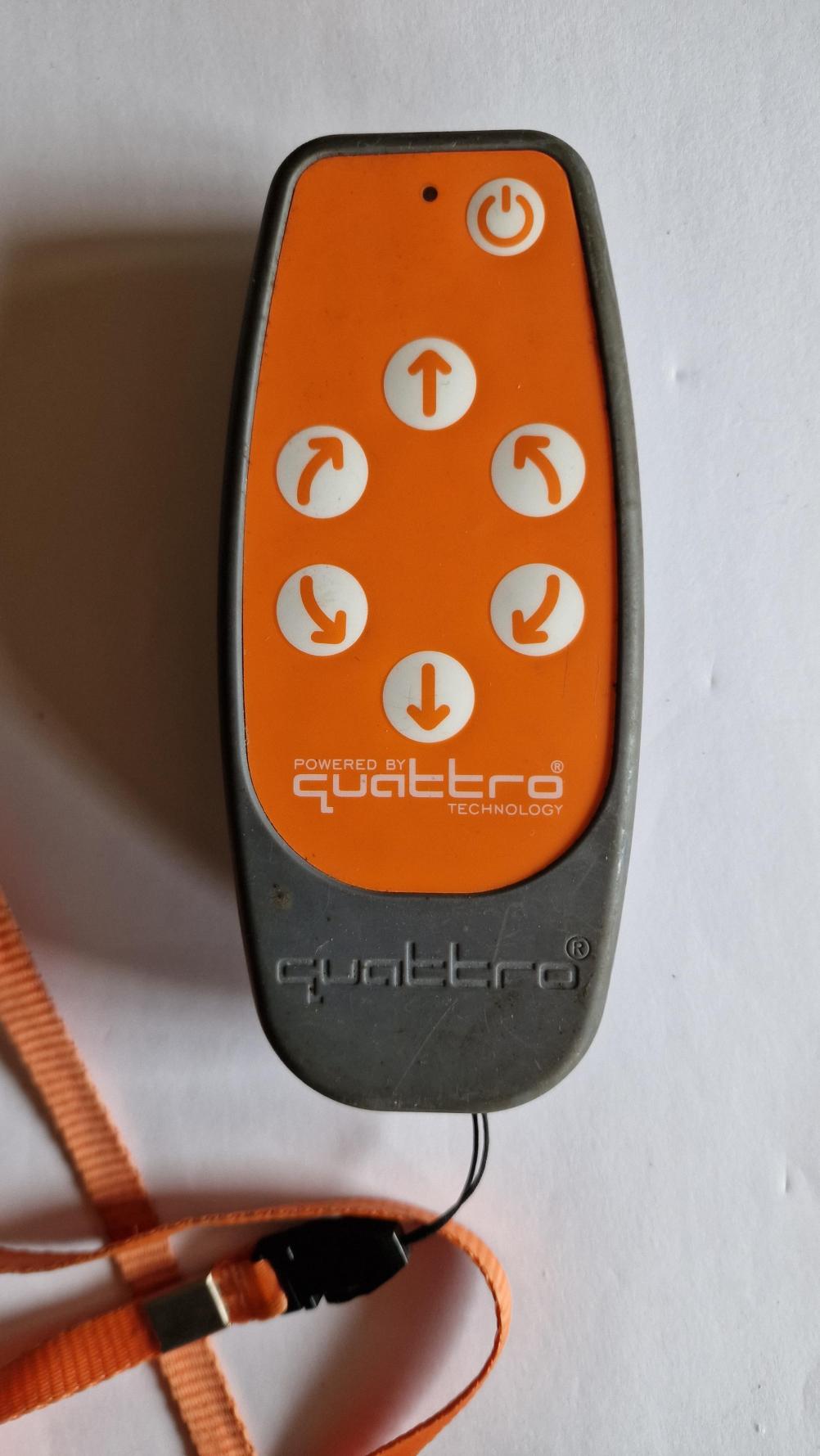 Pupleline Quattro   Remote Control - Front Image
