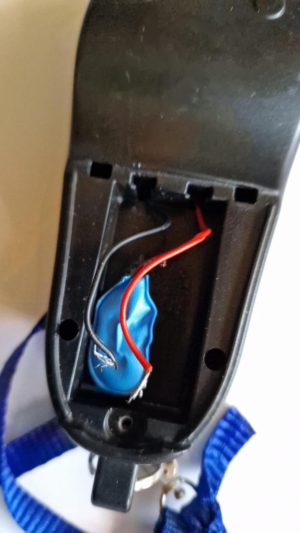Purple line  Remote Control - Inside Image