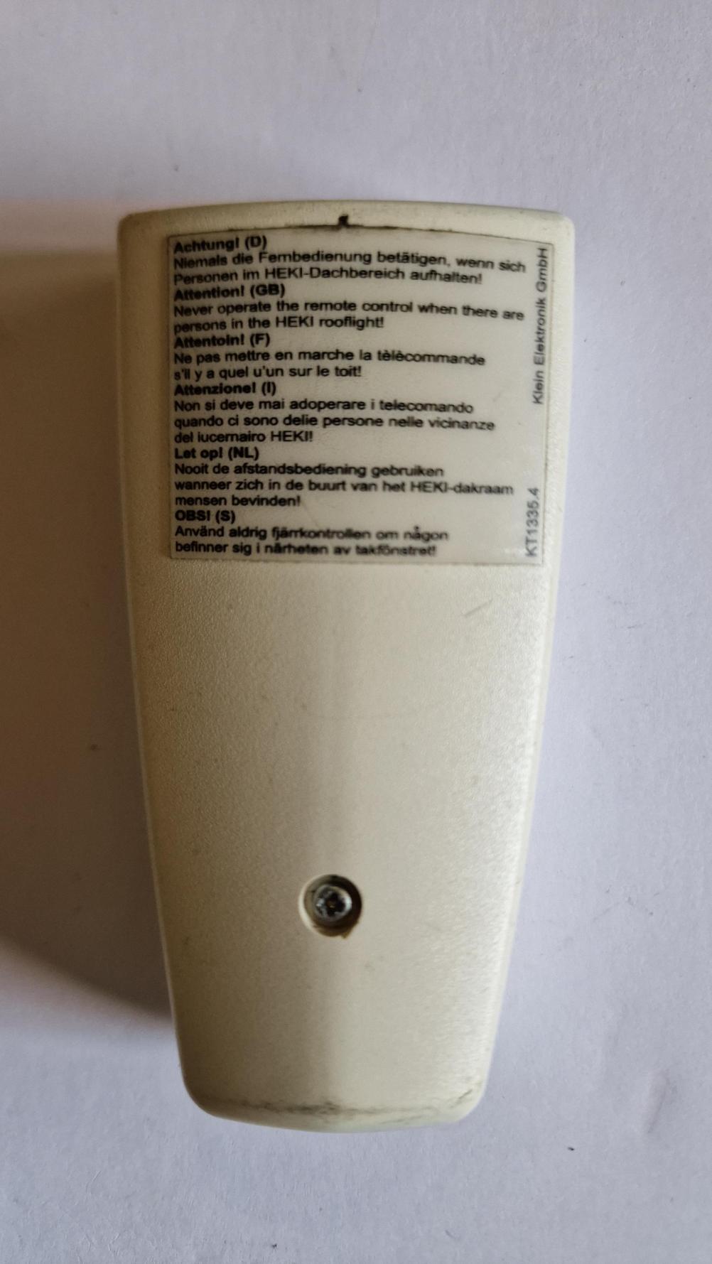 Dometic  Remote Control - Back Image