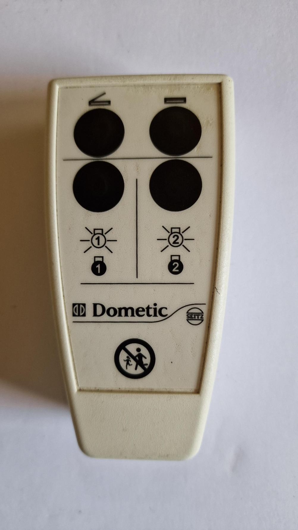 Dometic  Remote Control - Front Image