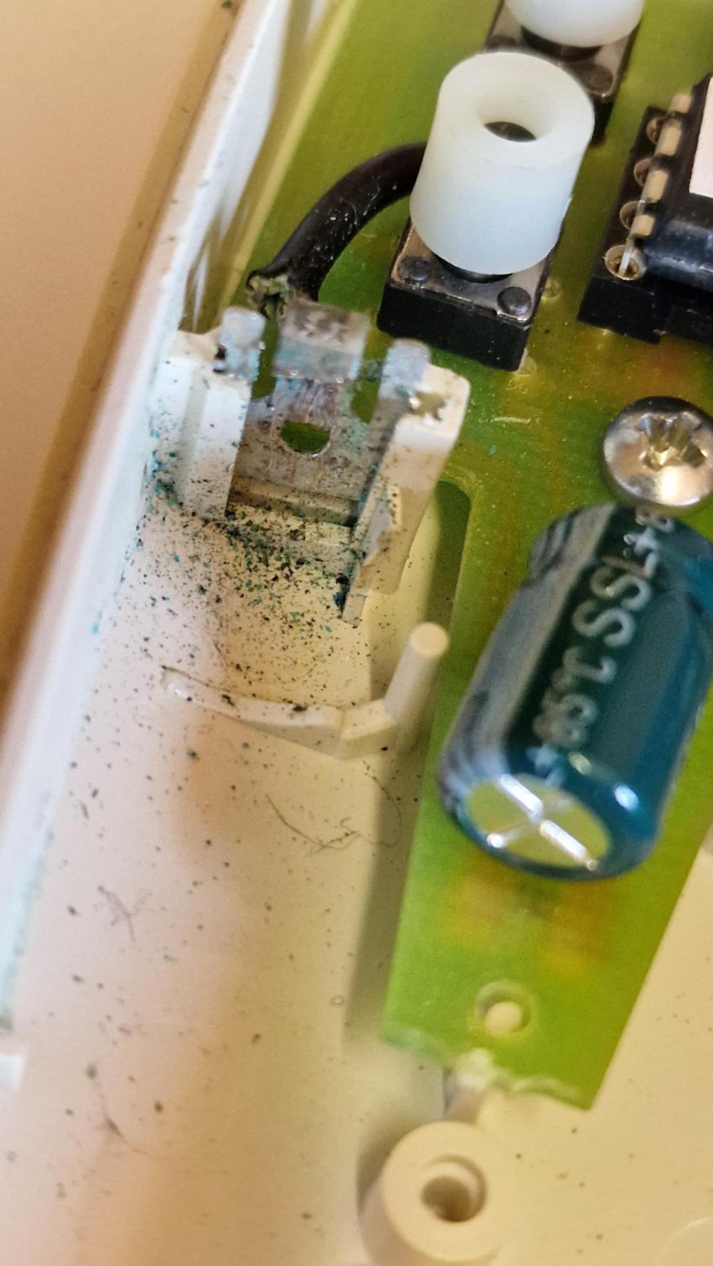 Dometic  Heki 4 Remote Control - Inside Image