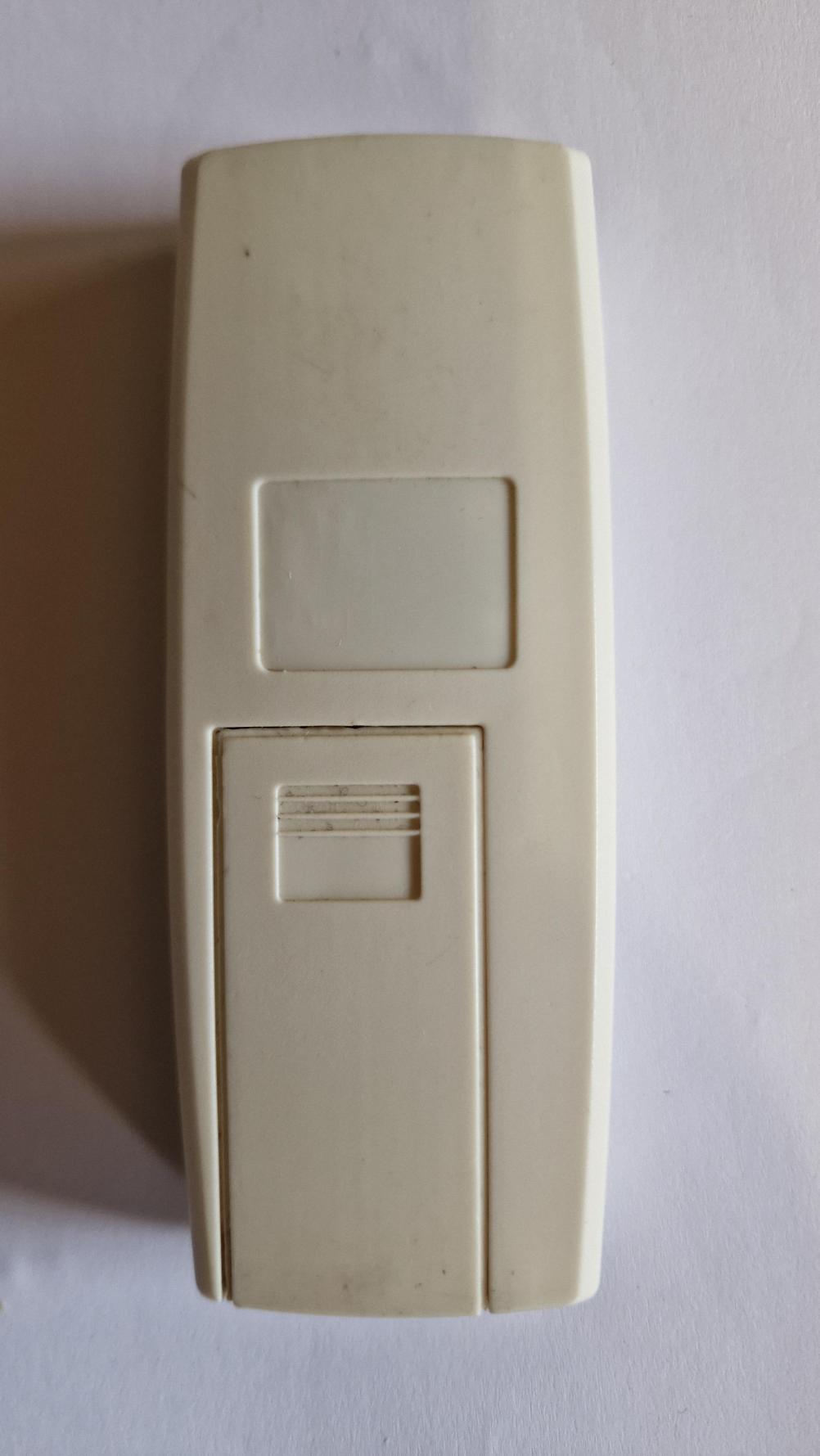 Widney Camargue  Remote Control - Back Image