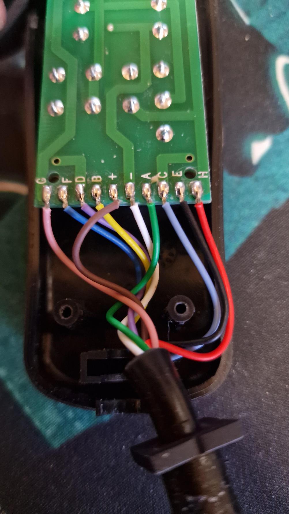 Wired   Remote Control - Inside Image