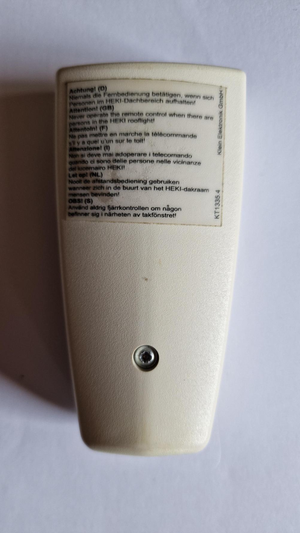 Dometic heki  Remote Control - Back Image