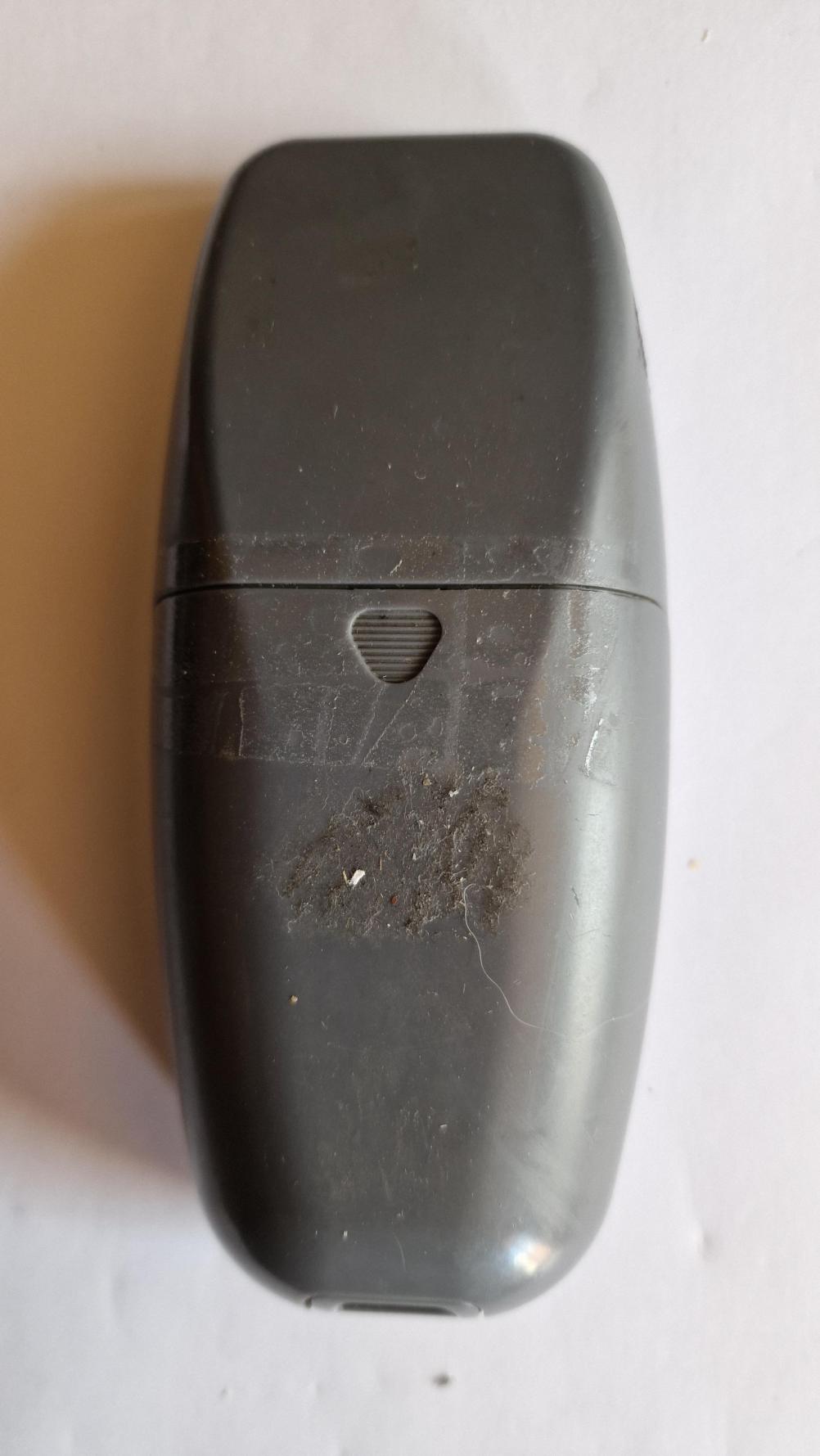 Quattro  Remote Control - Back Image