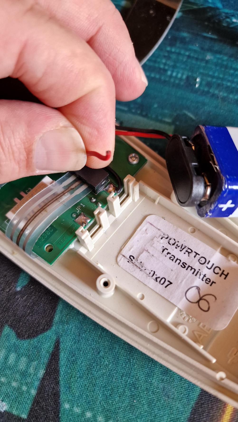 Powr Products  Remote Control - Inside Image