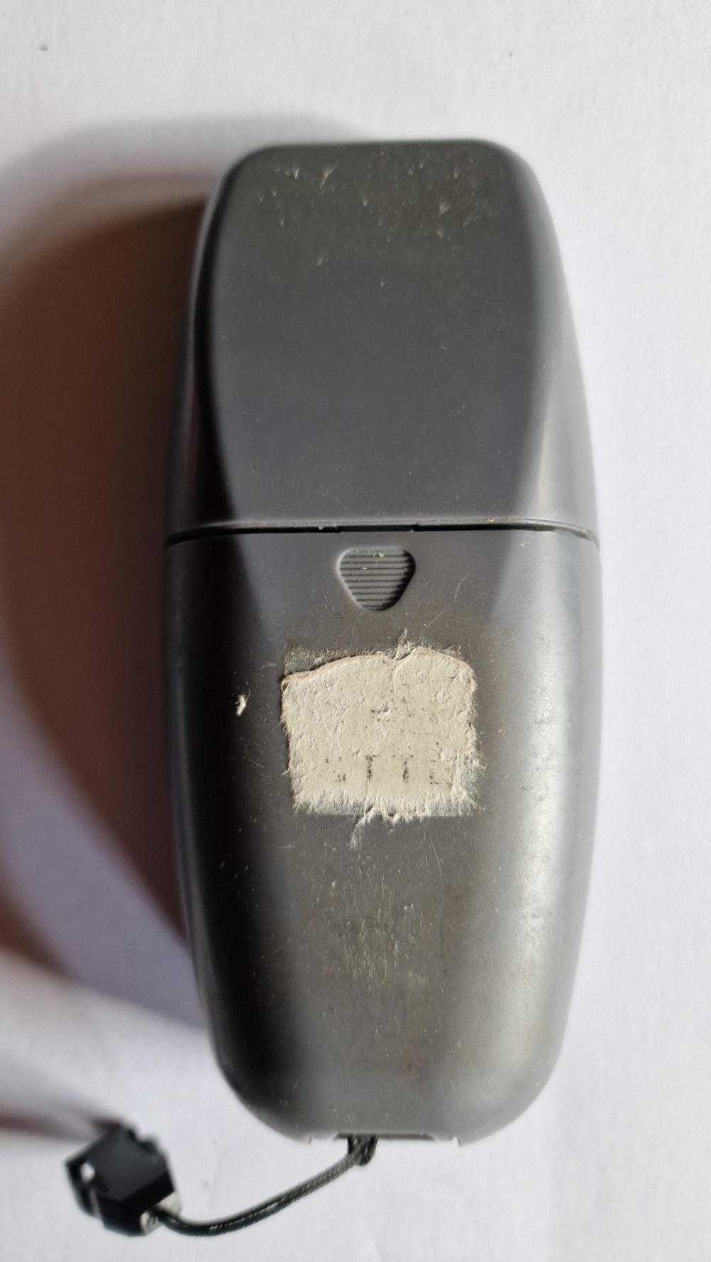 Quattro   Remote Control - Back Image