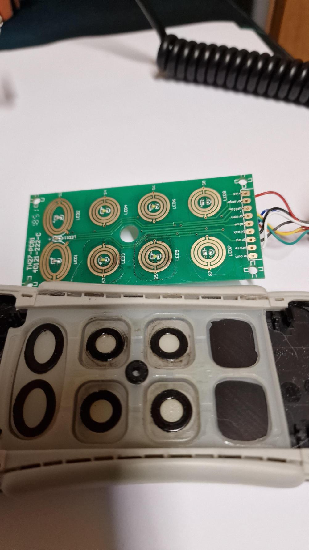 HSL  Remote Control - Inside Image