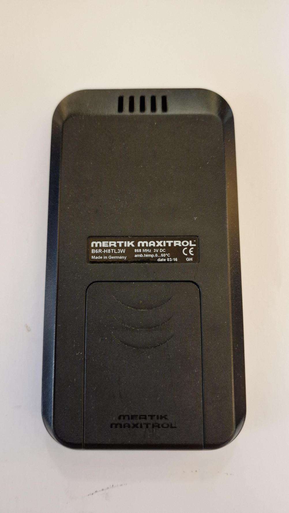 Element4 Remote Control - Back Image