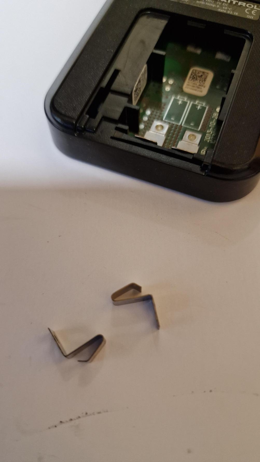 Element4 Remote Control - Inside Image
