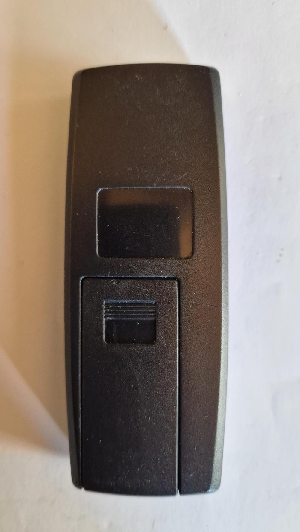 Valor   Remote Control - Back Image