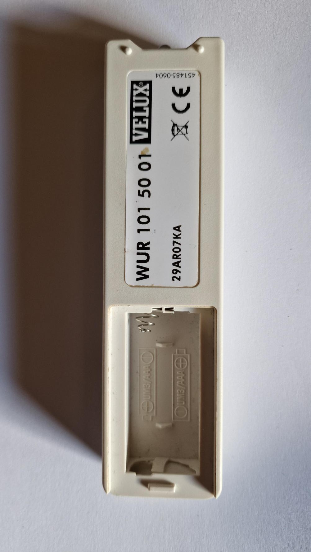 WUR 101 50 01  Remote Control - Back Image