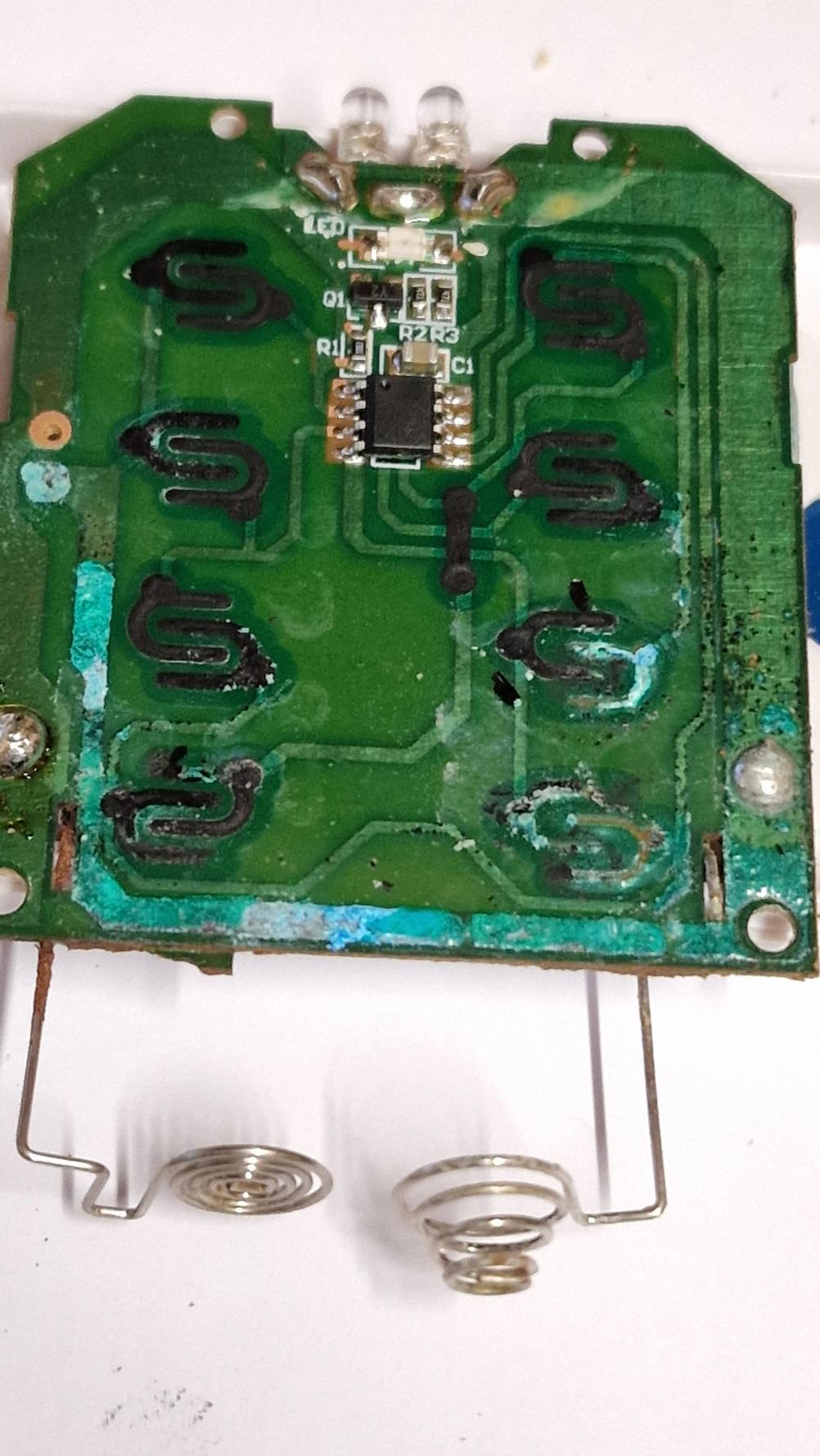 AA3  Remote Control - Inside Image