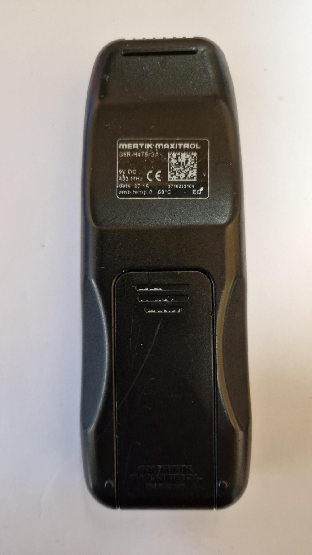Mertik Maxirol Remote Control - Back Image