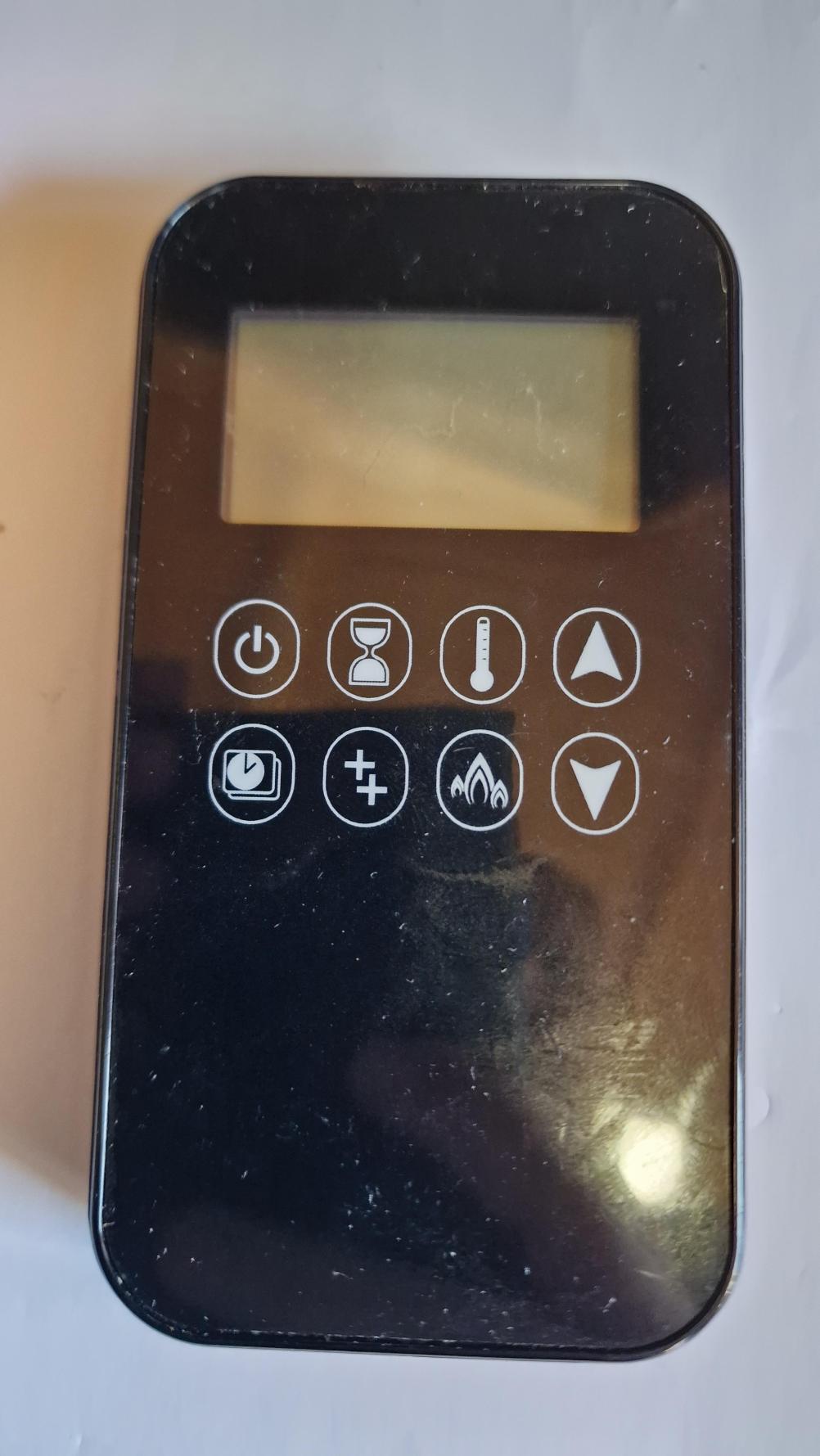 Mertik maxitrol  Remote Control - Front Image