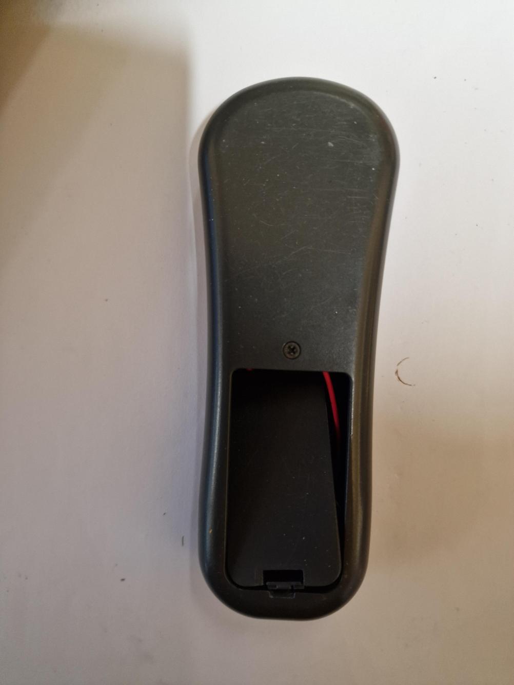 Paragon 2000 plus Remote Control - Back Image