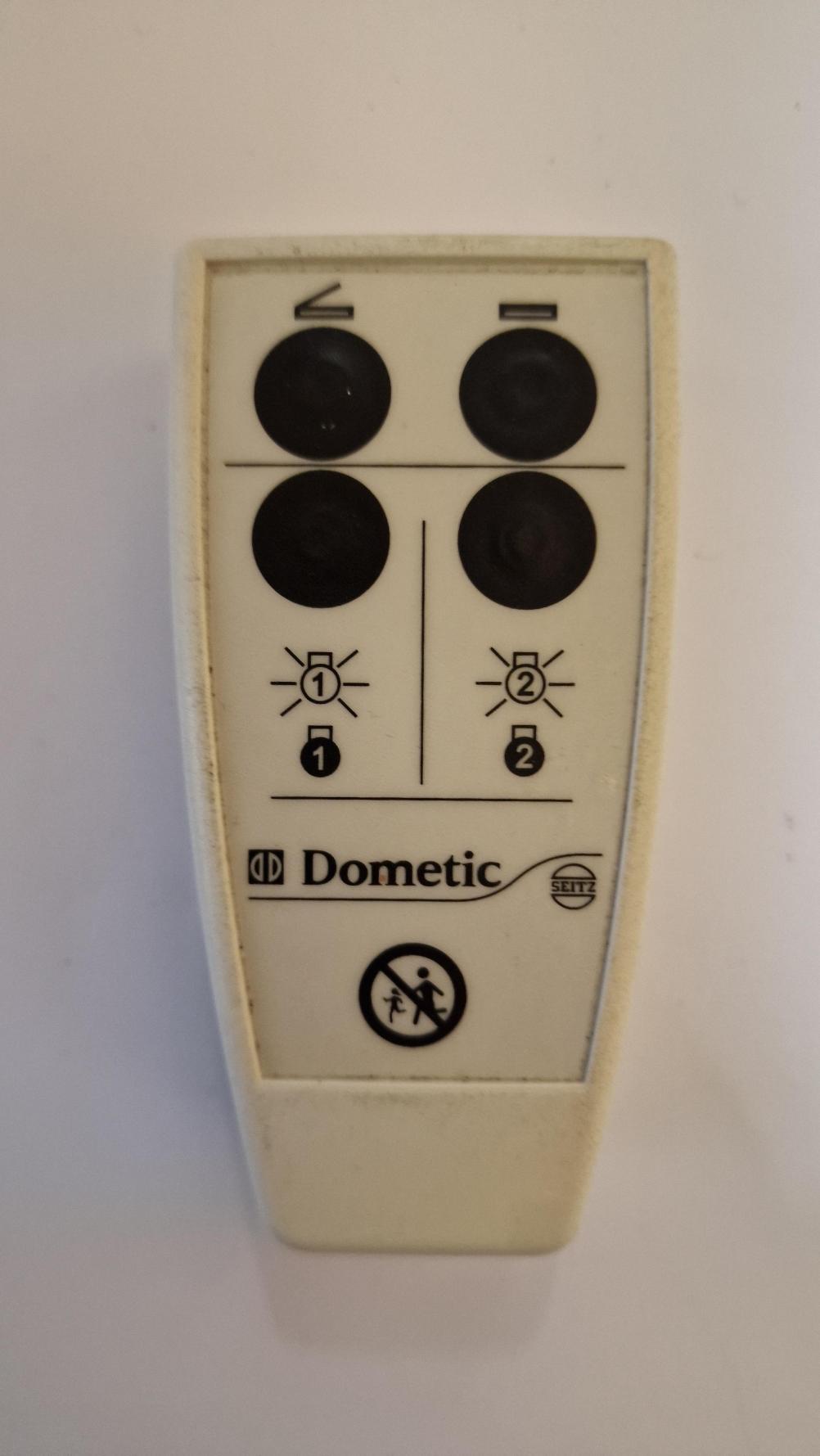 Dometic   Remote Control - Front Image