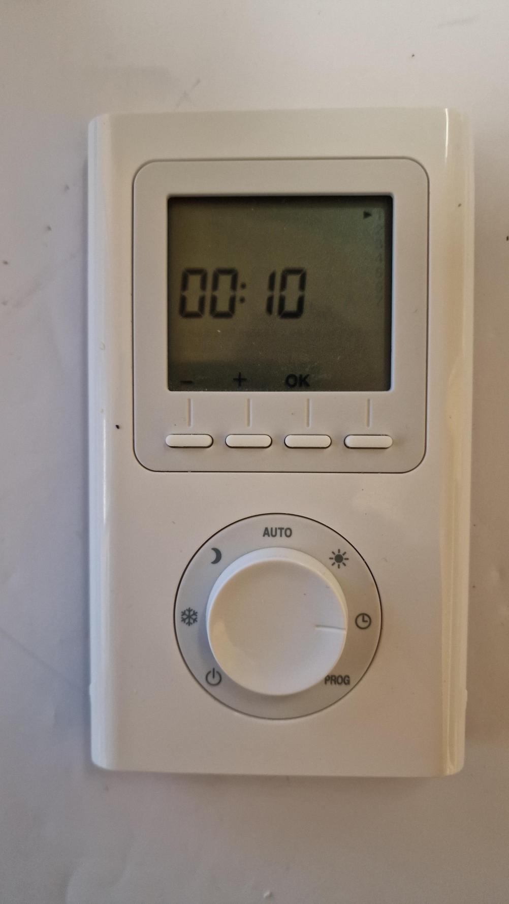 Fischer radiater thermostat Remote Control - Second Inside Image