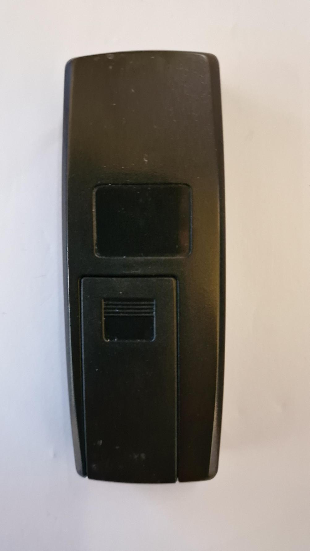 Valor 843  Remote Control - Back Image