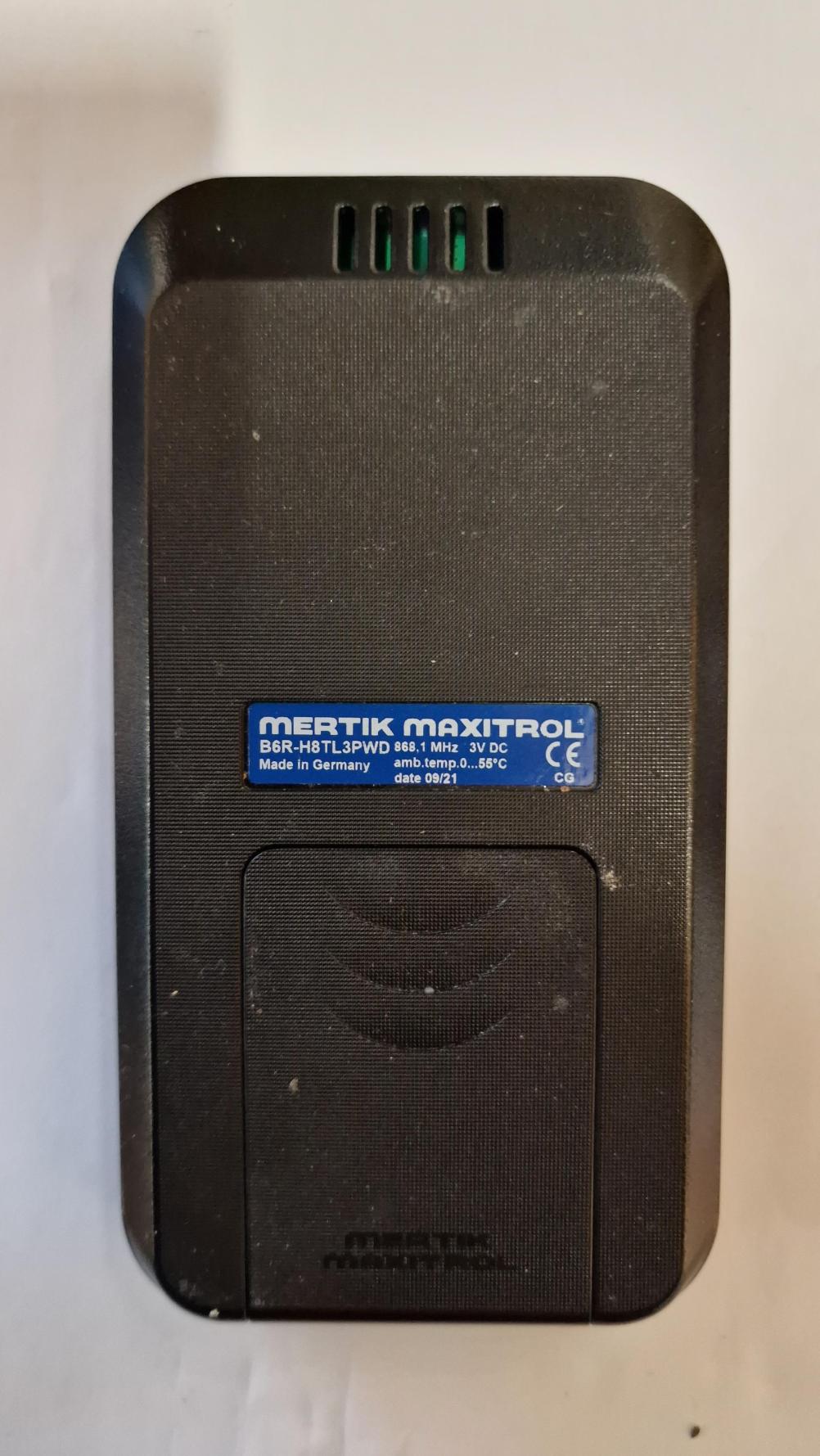 Mertik Maxitrol  Remote Control - Back Image