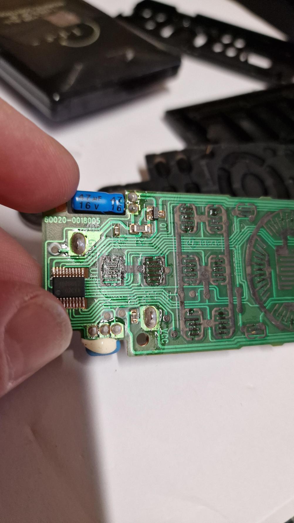Sony RM-ANU160 Remote Control - Inside Image