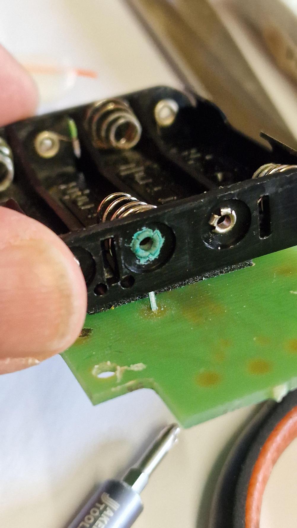 Carver  Remote Control - Inside Image