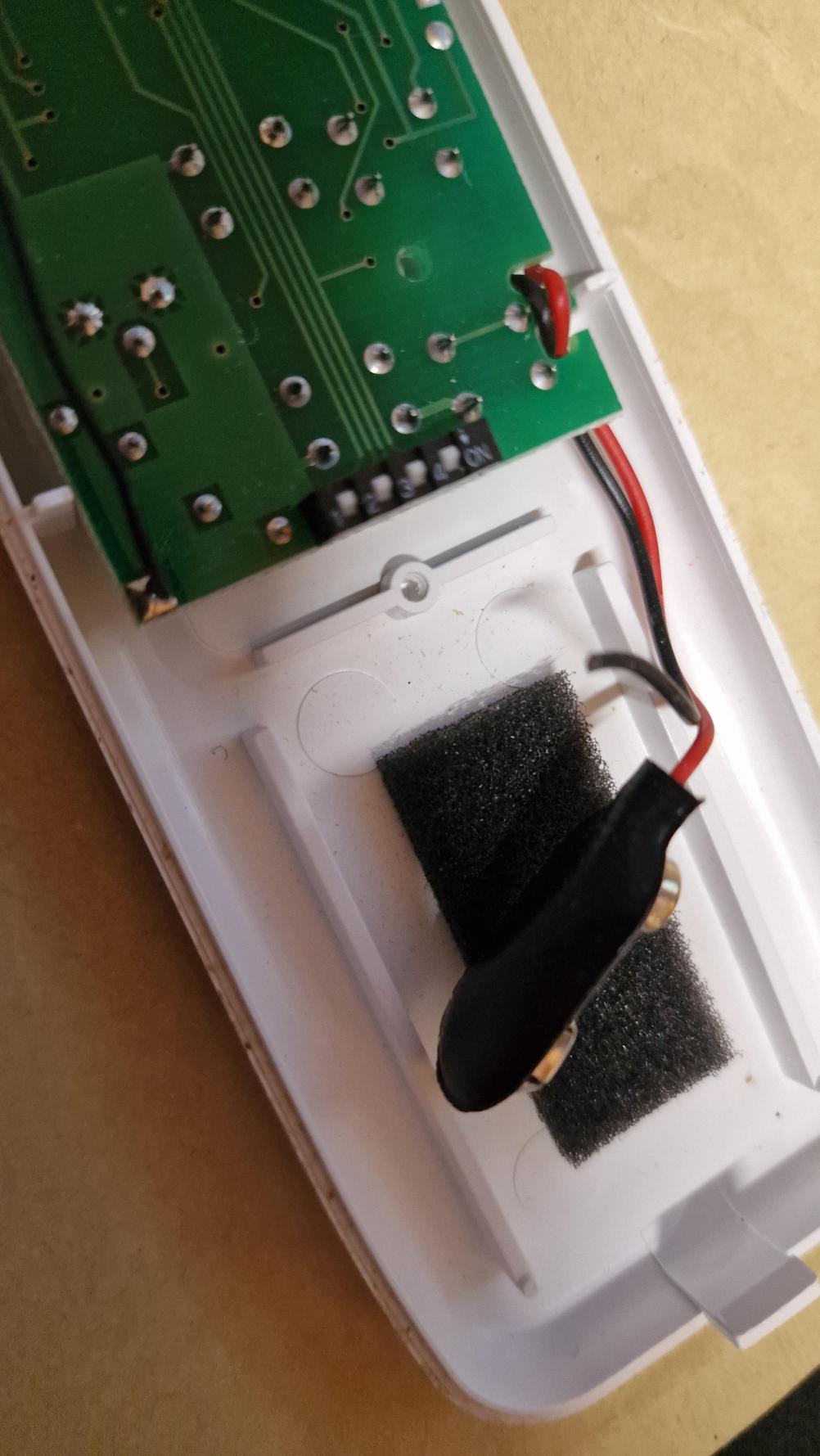 Mertik Maxitrol  GR6-H4T1 Remote Control - Inside Image