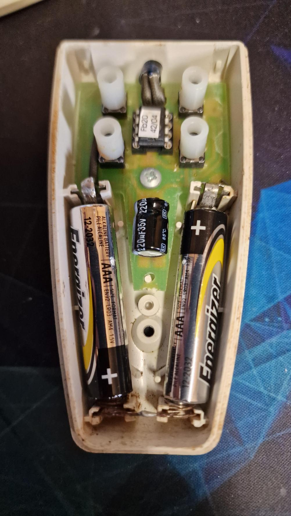 Dometic  Remote Control - Second Inside Image