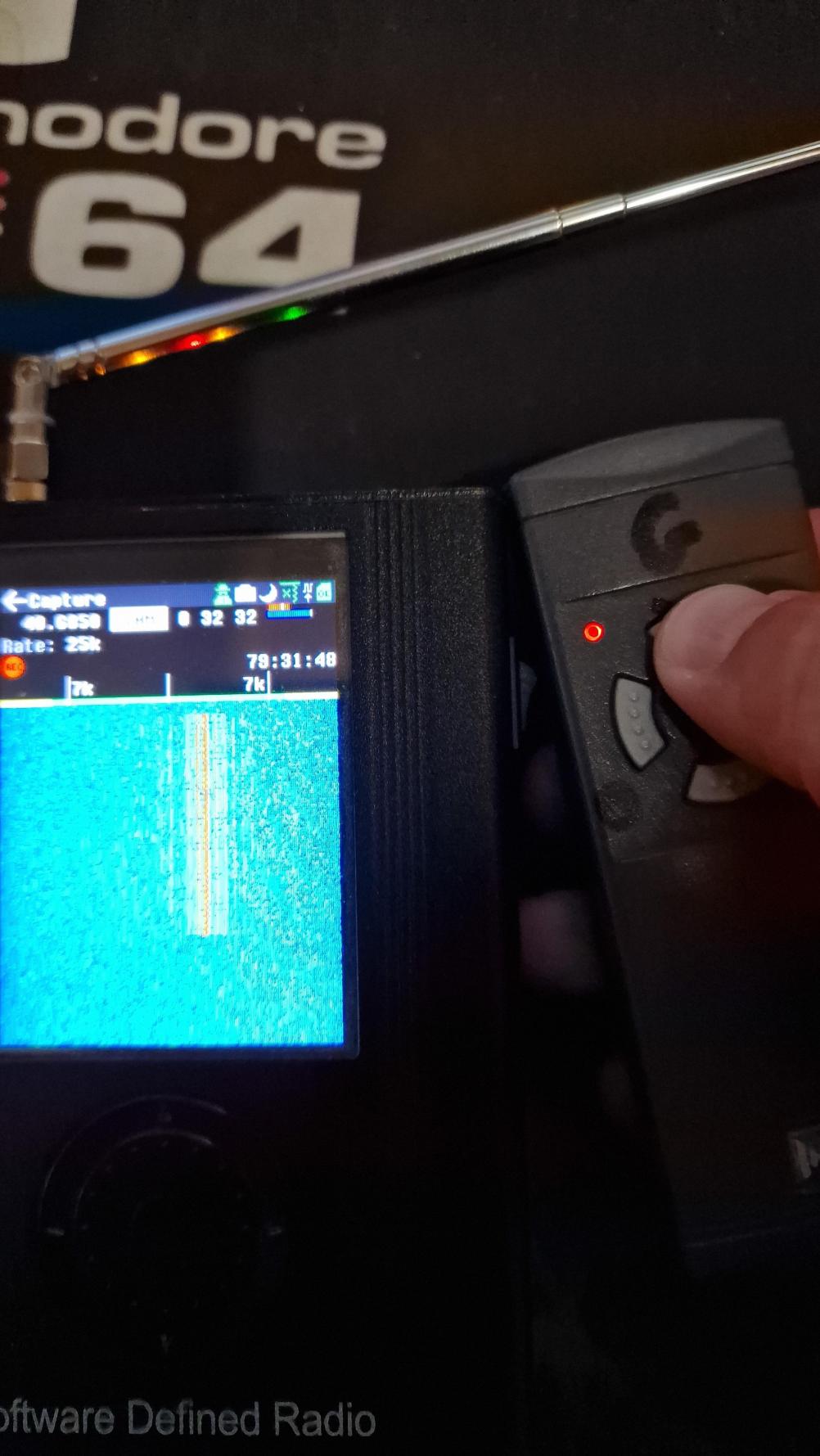 garage HS4 Remote Control - Inside Image