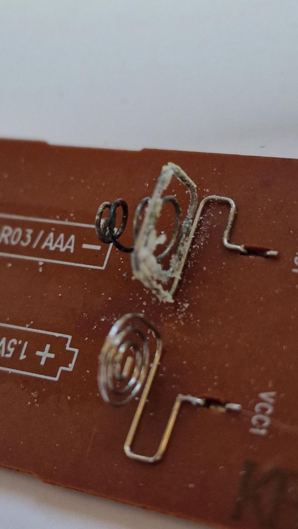Pioneer  AXD7746 Remote Control - Inside Image