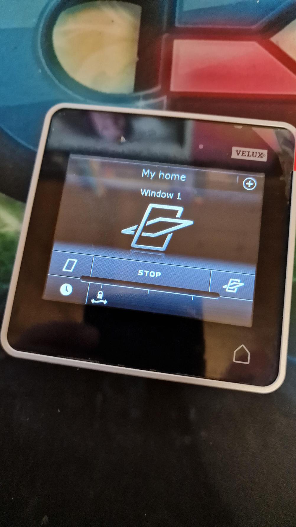 Velux  Integra KLR 200 Remote Control - Inside Image